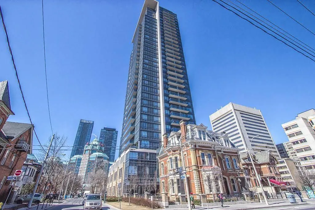 **** Hotel Maryam Suites James Cooper Mansion Toronto Canada